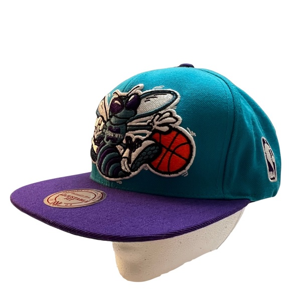 Charlotte Hornets Mitchell & Ness NBA Hardwood Classics Snapback Logo Hat OSF - Picture 9 of 10